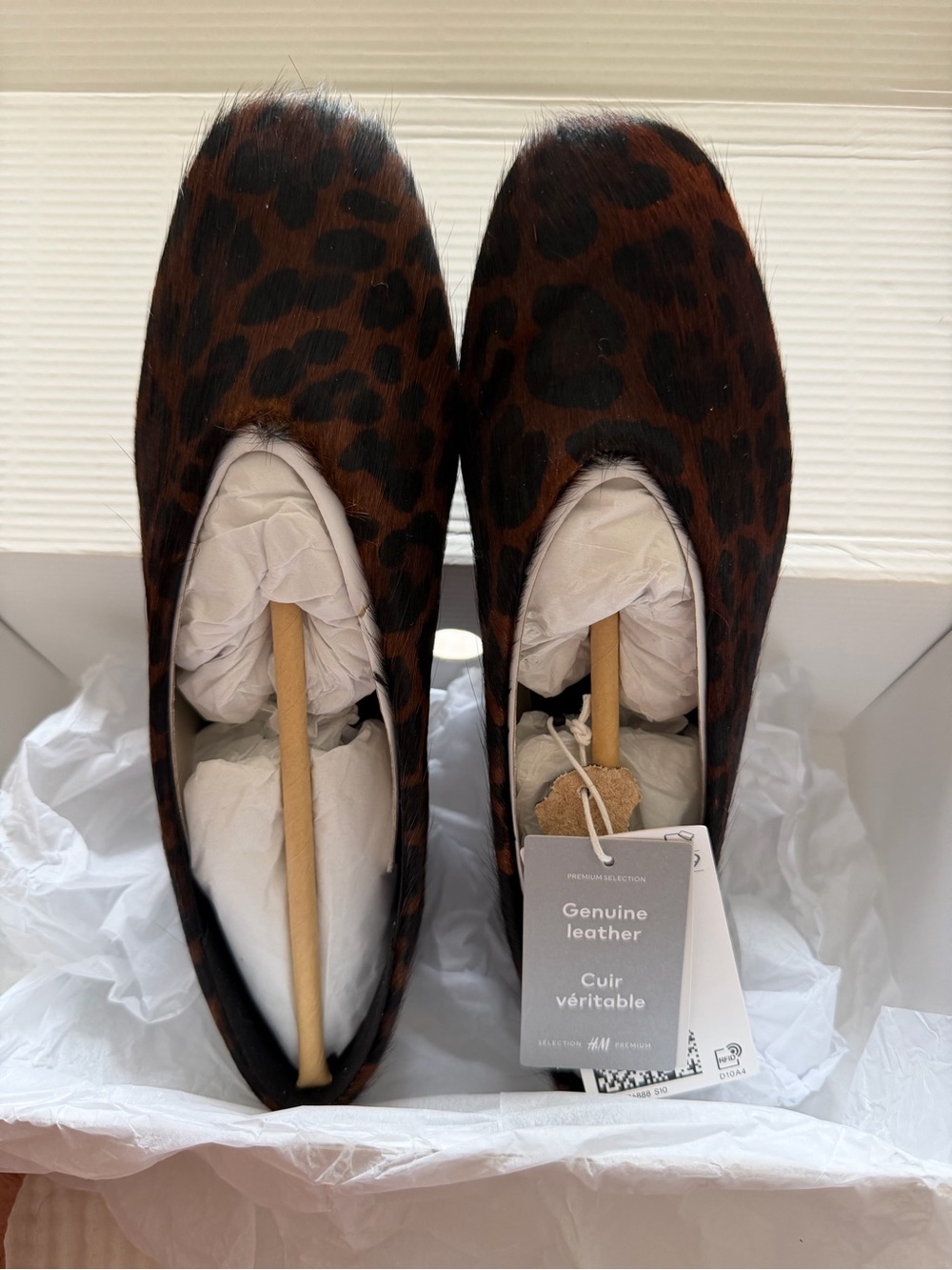 BNIB H&M Genuine leather Leopard Print Flats - Brown & Black